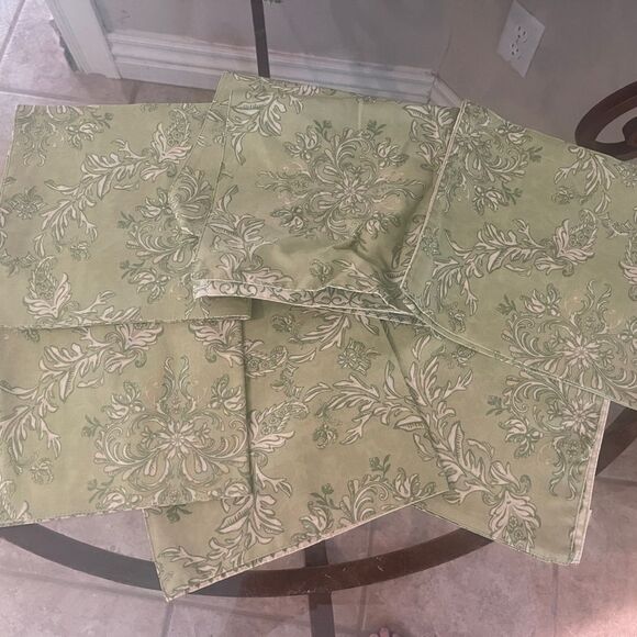 Green Floral Napkins Set - Picture 1 of 4
